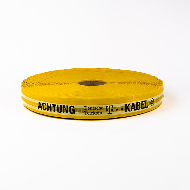 Route warning tape according to DIN EN12613